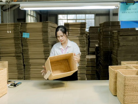 How Phu Minh Controls Moisture in Rattan & Bamboo Products Exported to Cold Climates: The Science Behind Zero-Mold Supply Chains